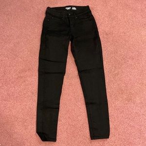 Denizen Low-rise jeggings from Levi’s
